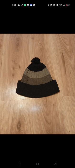 Czapka zimowa z pomponem