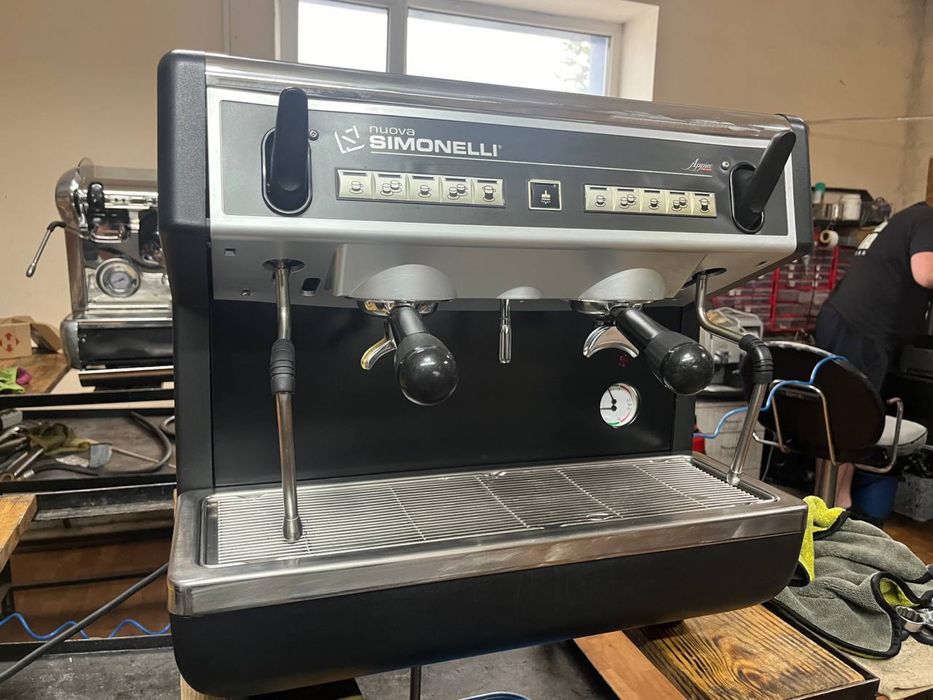 Кавова машина Nuova Simonelli