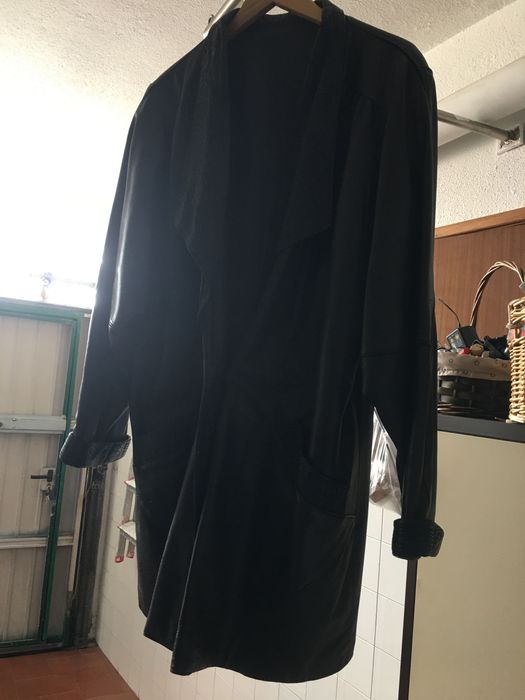 Casaco em cabedal novo