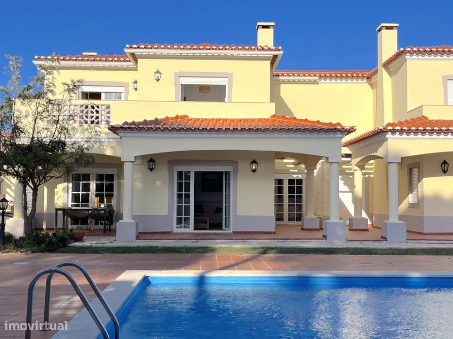 Moradia T3 no Praia d'el rey Beach & Golf Resort, perto das praias ...