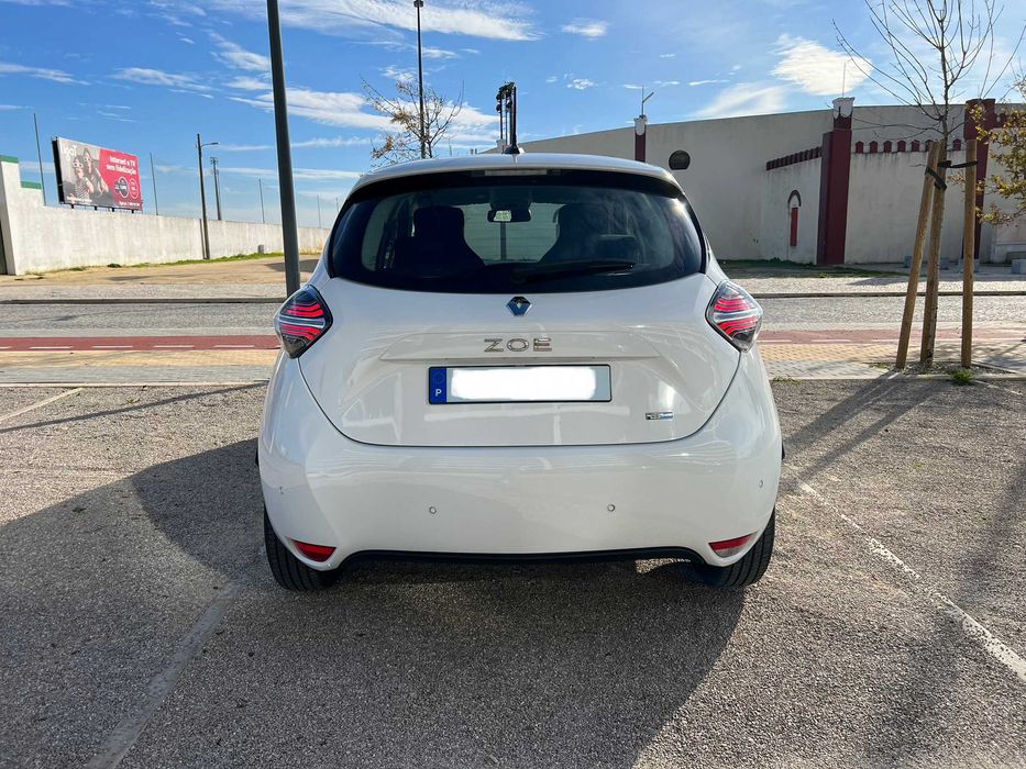 Renault ZOE R110 52Kwh de 2021 em excelente estado!