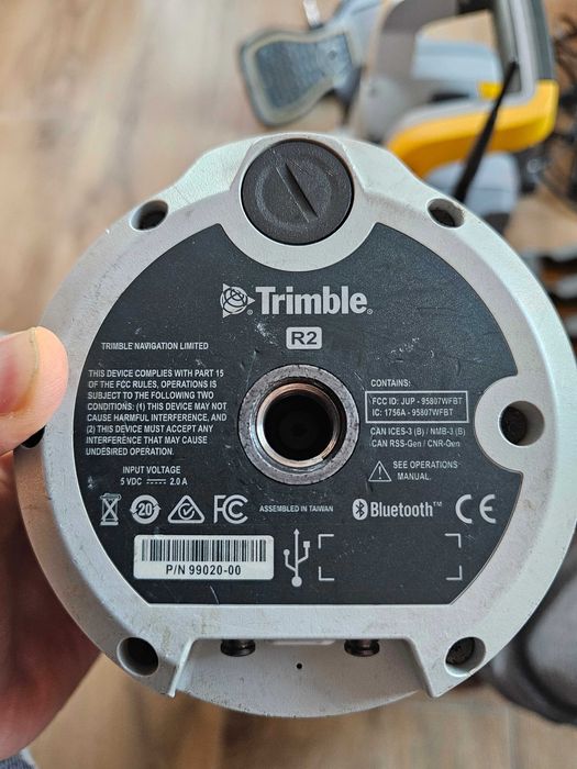 Zestaw Trimble - Tachimetr robotyczny S6 + TSC3 + GPS R2 -