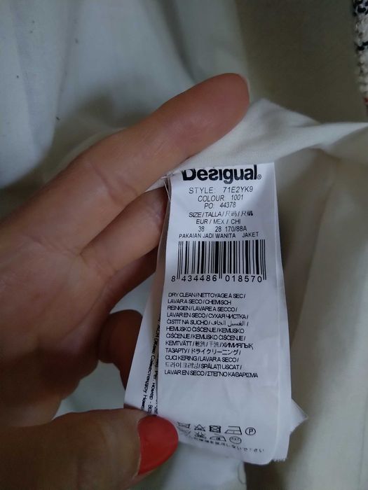 Wiosenny płaszcz Desigual
