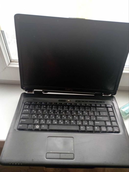 Ноутбук Dell на запчастини