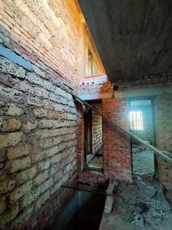 Будинок/Дача поруч з Золотоношею