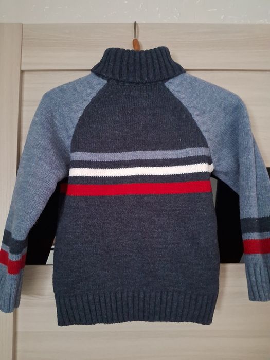 Світер на хлопчика