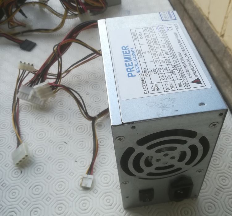 Fontes de Alimentação (de 300 até 500 Watt) para Computadores de Secre