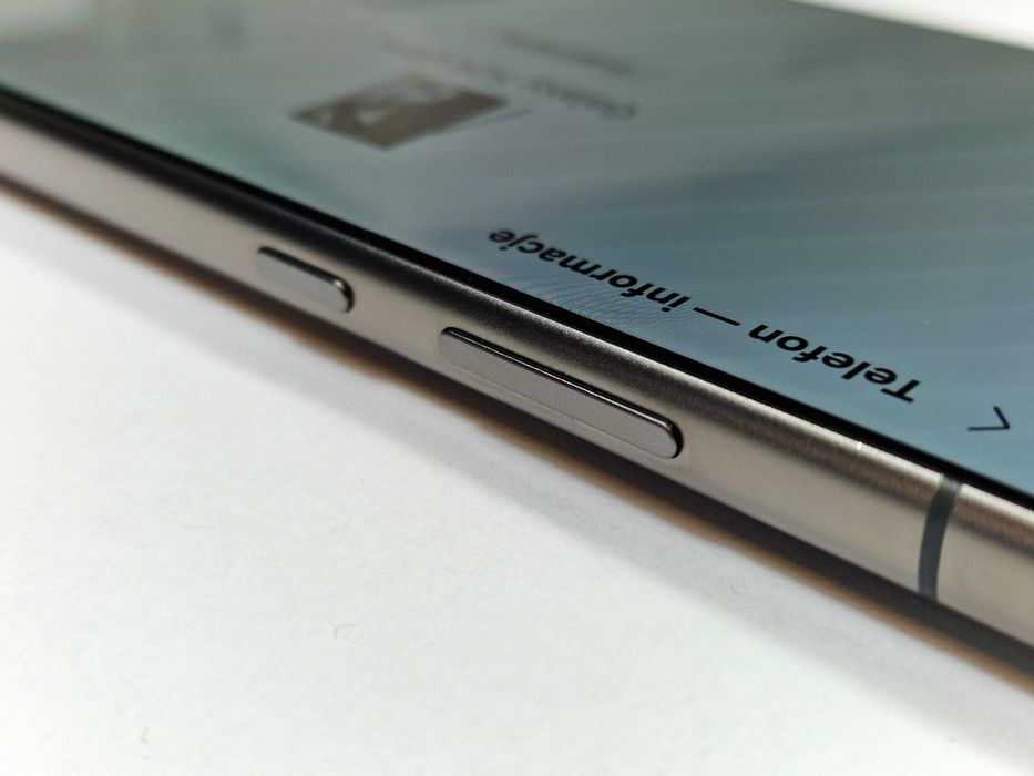 Samsung Galaxy S24 ULTRA Dual SIM/ 12GB/ 512GB/ Titanium Gray/ Grade A- / Gwarancja 12 miesięcy + ładowarka