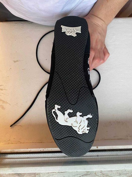 Боксерки нові LONSDALE