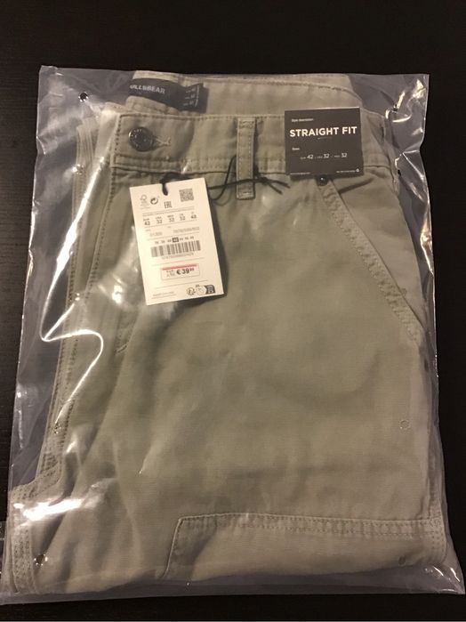 Calça Straight tam 42