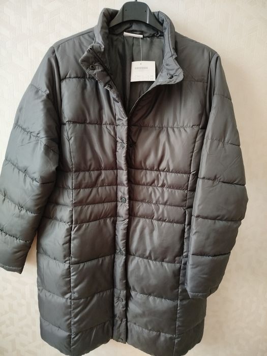 Nowy płaszcz damski rozmiar 42/44