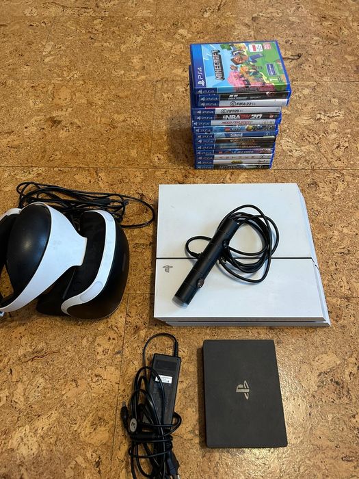 Ps4 pro z VR komplet+ gry więcej informacji na pv