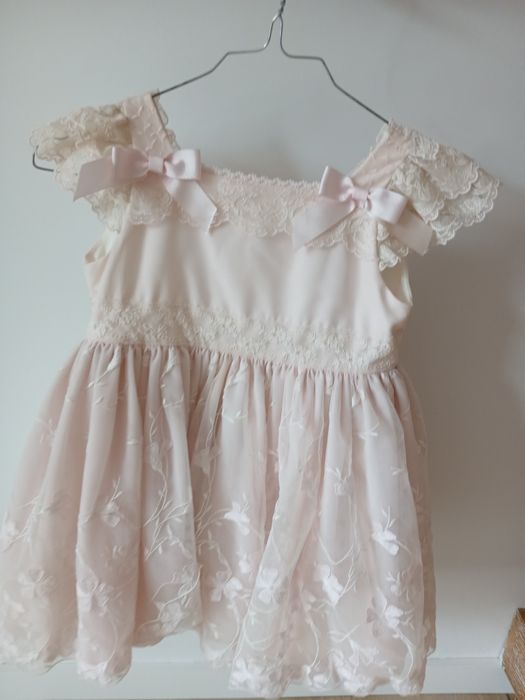 Vestido cerimónias,  1 comunhão, com rendas . Festa