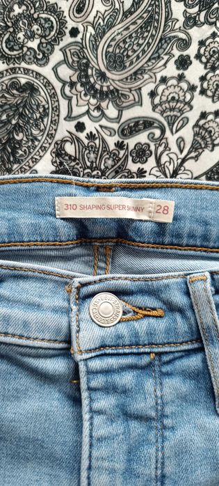 Spodnie Levi's 310 Jeansy Skinny Fit r. 28