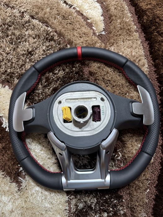 Volante Mercedes AMG