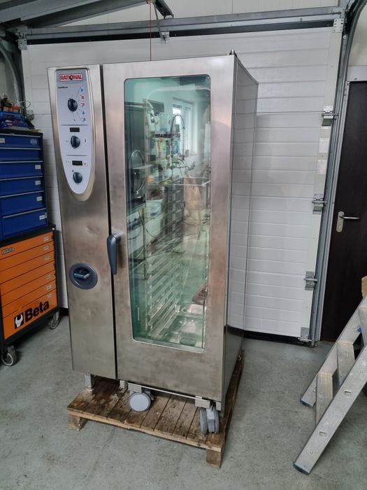Piec konwekcyjno parowy Rational cm201e scc line gazowy
