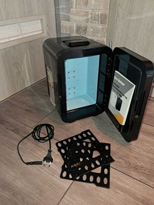 Enventor TJ-10DL Mini Lodówka Turystyczna 10L LCD 230V/12V
