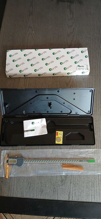 Suwmiarka cyfrowa fortis 300mm