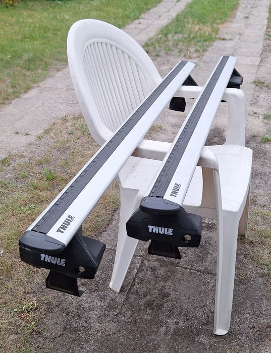 Belki dachowe Thule WingBar Evo do Renault Megane IV hatchback kompletny zestaw