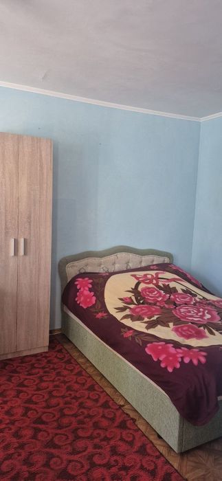 Здам квартиру на Харківській є все необхідне меблі та техніка