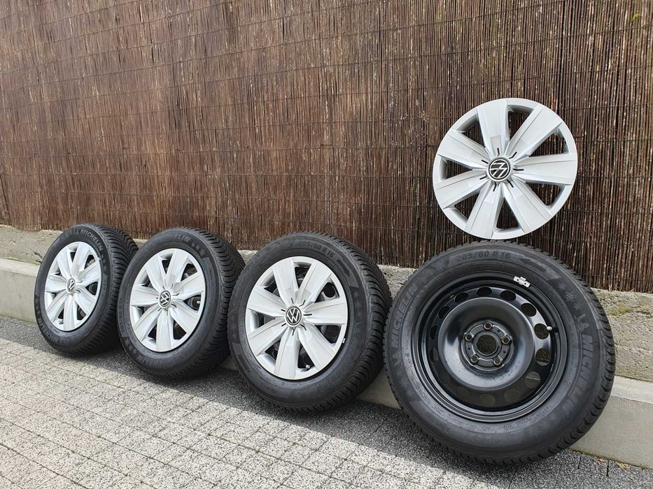 4x Oryginalne koła 16-stki VW 5x112 Michelin 205/60/16 92H 8,1mm 2022r.