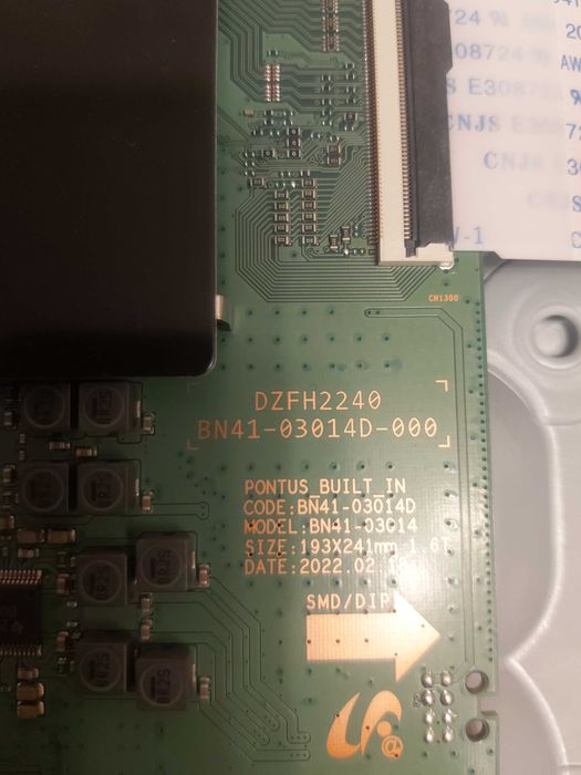 Samsung Q-led 65 cali uszkodzona matryca