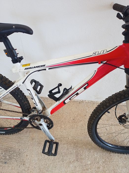 GT Avalanche 3.0 bicicleta montanha