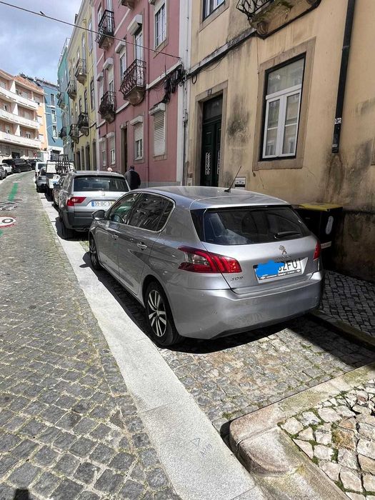 Peugeot 308 Ano - 2020, muito bem conservado!