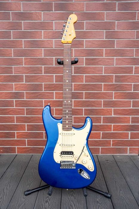 Гітара Fender Stratocaster American Ultra Blue