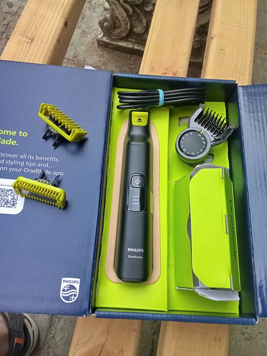 Тример PHILIPS OneBlade Pro 360