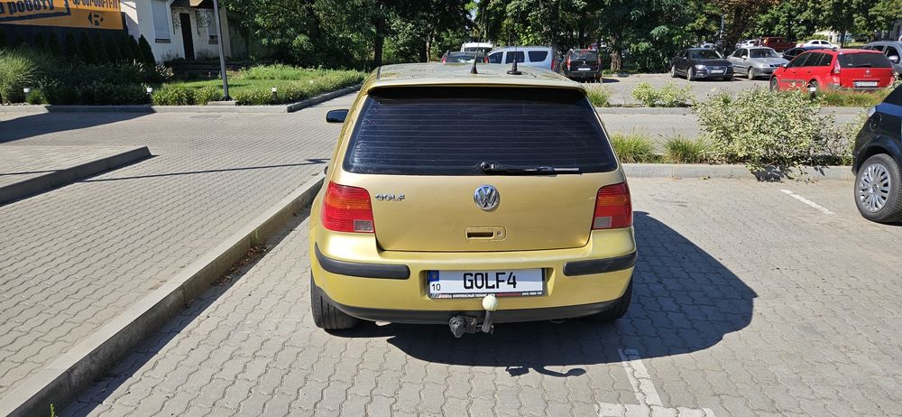 Продам гольф 4, обєм 1.4л.  3,500торг