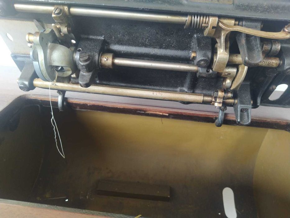 Máquina Costura italiana vintage