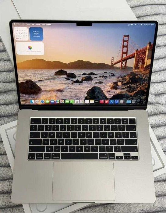 MacBook Air 15 m5 16/512Gb