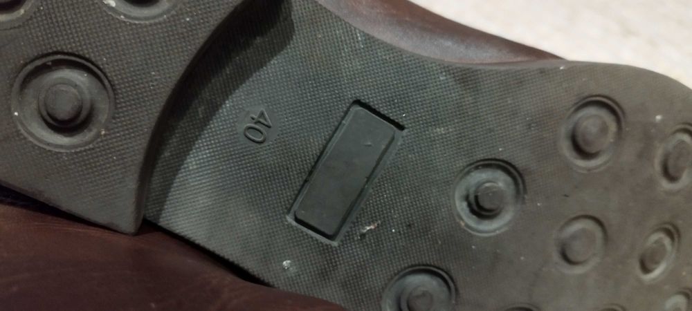 Botas homem em bom estado N.40