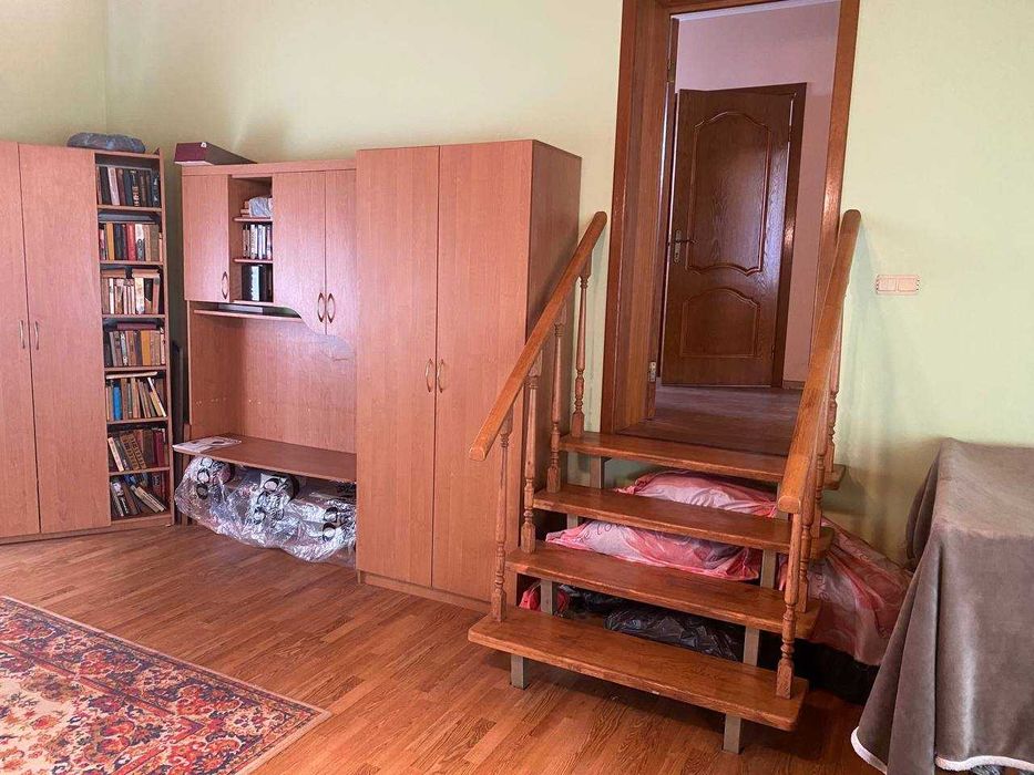 Продам ДОМ с БАНЕЙ  в Киевском районе, в Царском селе.