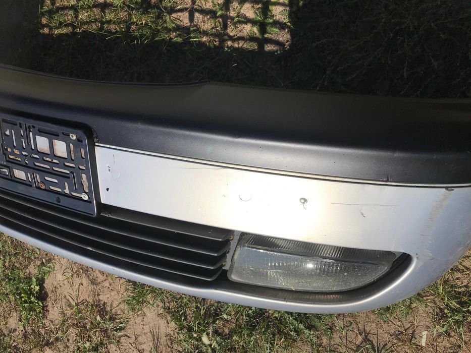 Zderzak przedni przód Opel Zafira A Z151