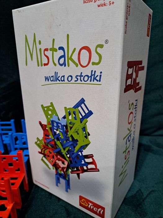Mistakos walka o stołki.
