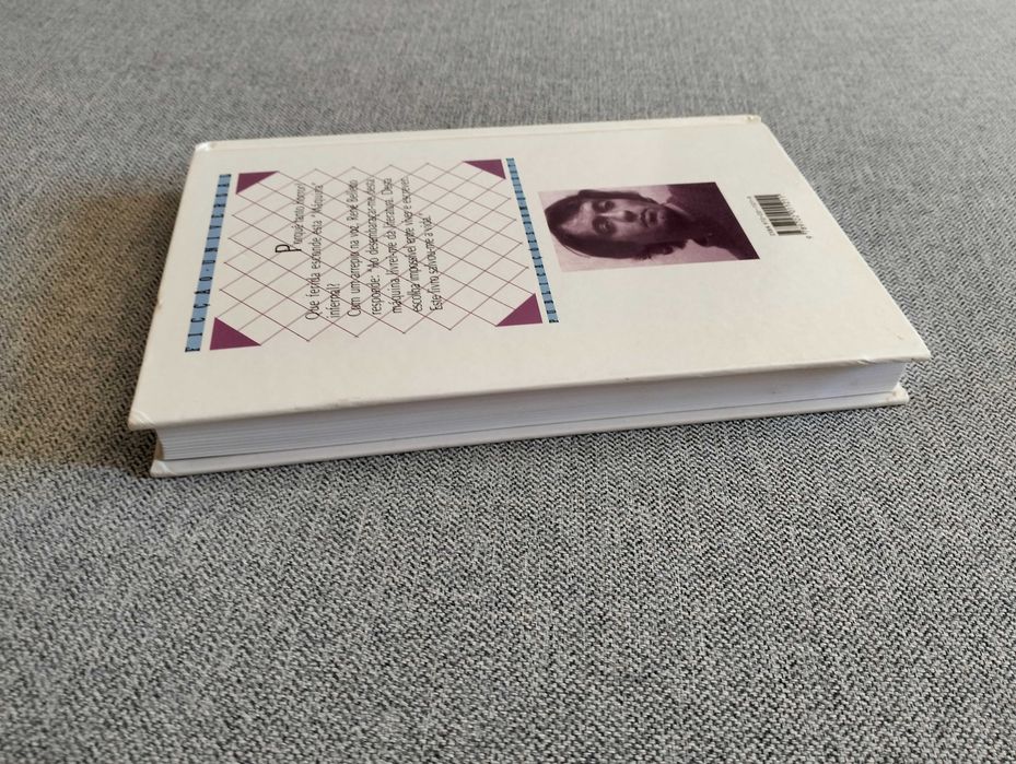 Livro "A máquina" de René Belletto
