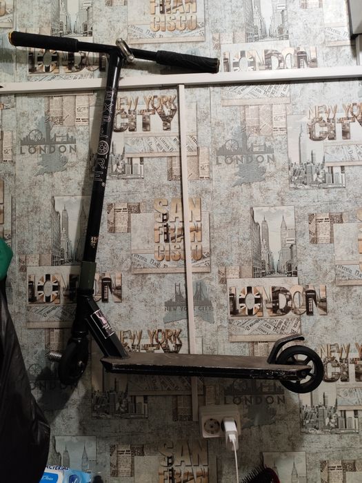 Трюковой самокат