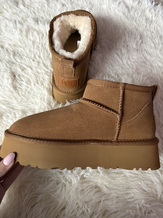 Жіночі Ugg  чорні ,коричневі,угги ,уггі,женские угги черные,коричневые
