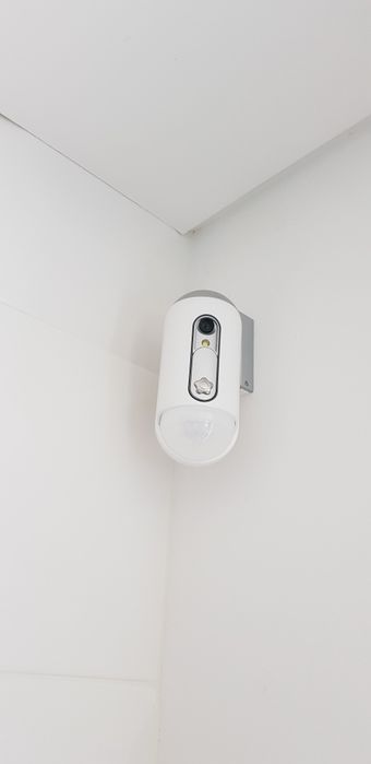 Alarme Securitas direct com 8 detectores de aberturas d portas/janelas