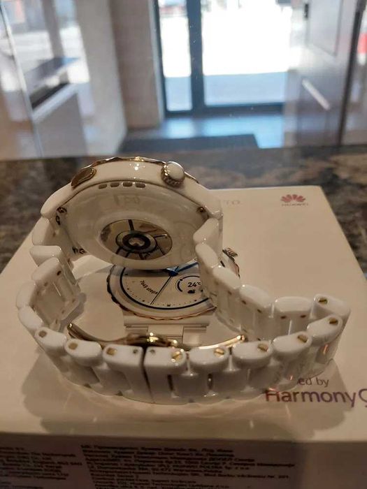 (401/26) Smartwatch Huawei 3 Pro