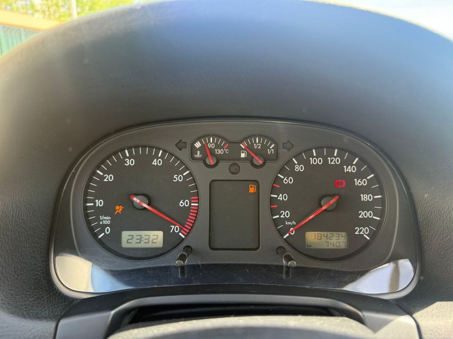 Volkswagen Golf 1.4 2001