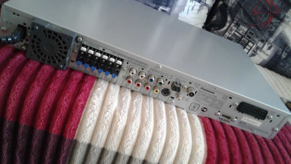 Panasonic DVD Home Theater Sound System Sa-HT895