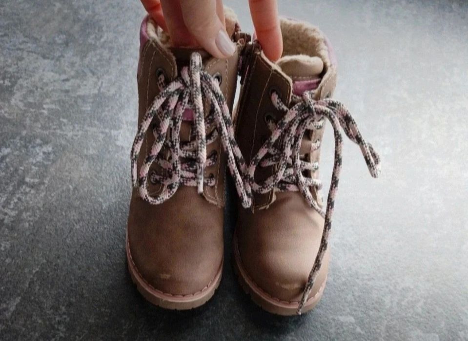 Buty zimowe ocieplane Trapery Tom Tailor 27