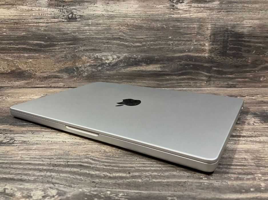 MacBook Pro 14 M1 Pro 16/512 klawiatura US
