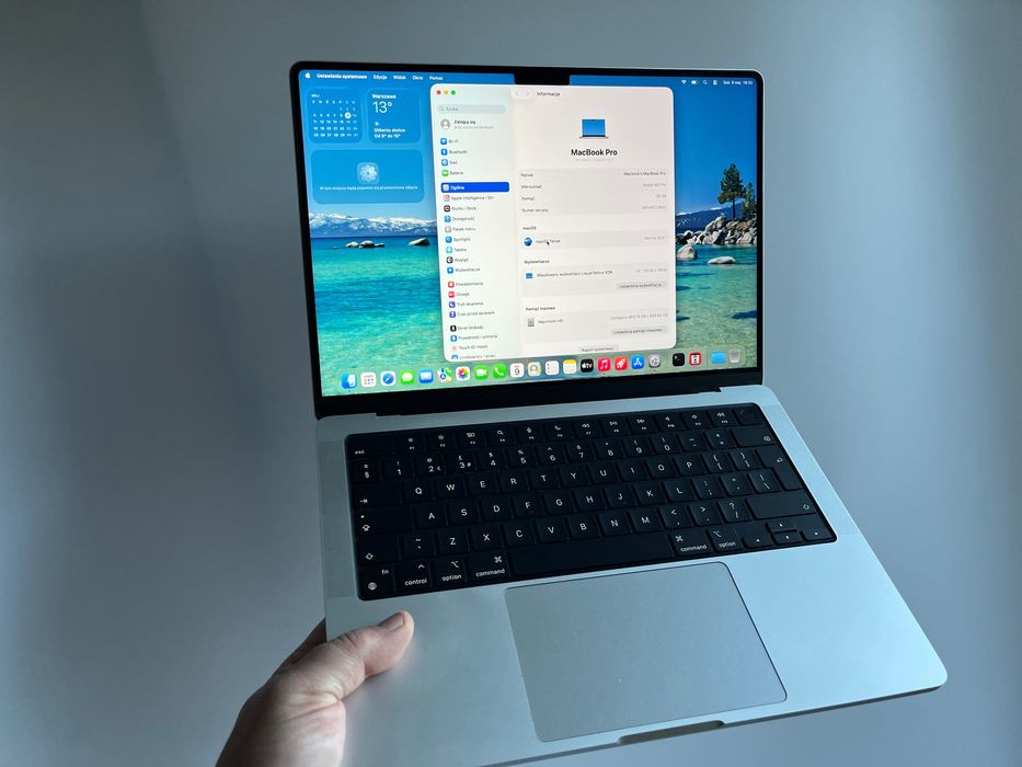 MacBook Pro 14" Apple M3 Pro A2992 36 GB / 1 TB SSD macOS Silver Fv23%