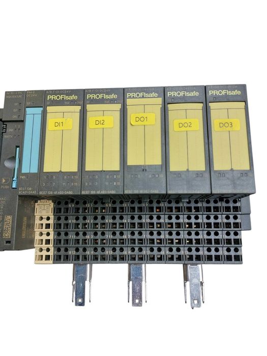Sterownik SIEMENS ET200S 6ES7-151-3BA22-0AB0 6ES7138-4CA01-0AA0