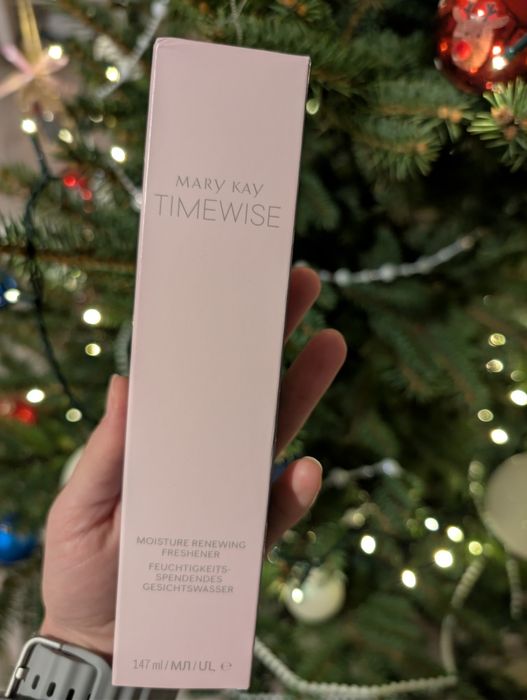 Mary Kay płyn nawilżająco-odświeżający Time wise