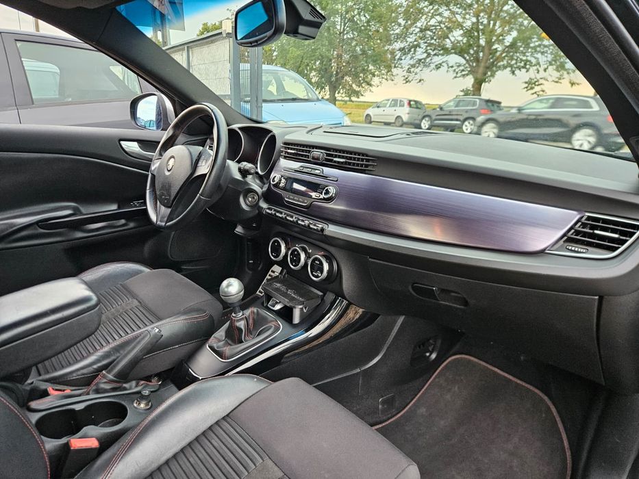 Alfa Romeo Gulietta 1.4 T-jet 120KM benzyna niski przebiegiem